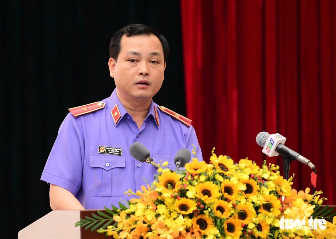 ホーチミン市人民評議会議長ヴォー・ヴァン・ミン氏:有権者の懸念の解決に注力 - 写真6。 TP.HCM - Ảnh 5.