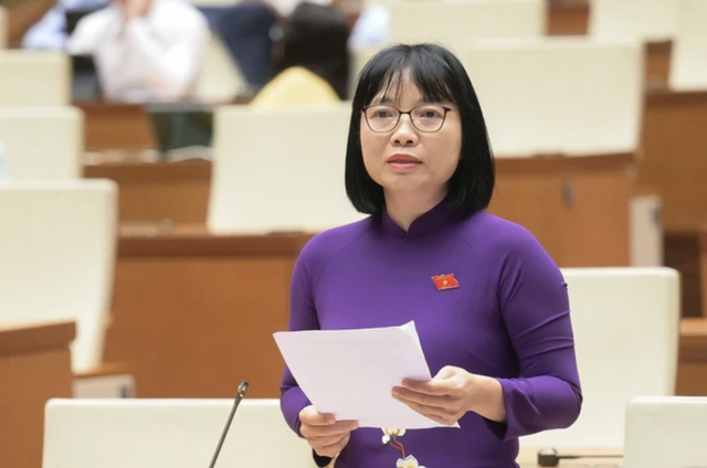 Delegat fra nasjonalforsamlingen: Undervisningen er gratis, men mange andre utgifter øker raskt og kraftig - Bilde 1. Đại biểu Quốc hội: Miễn học phí nhưng nhiều khoản chi phí khác tăng nhanh, tăng mạnh- Ảnh 1.