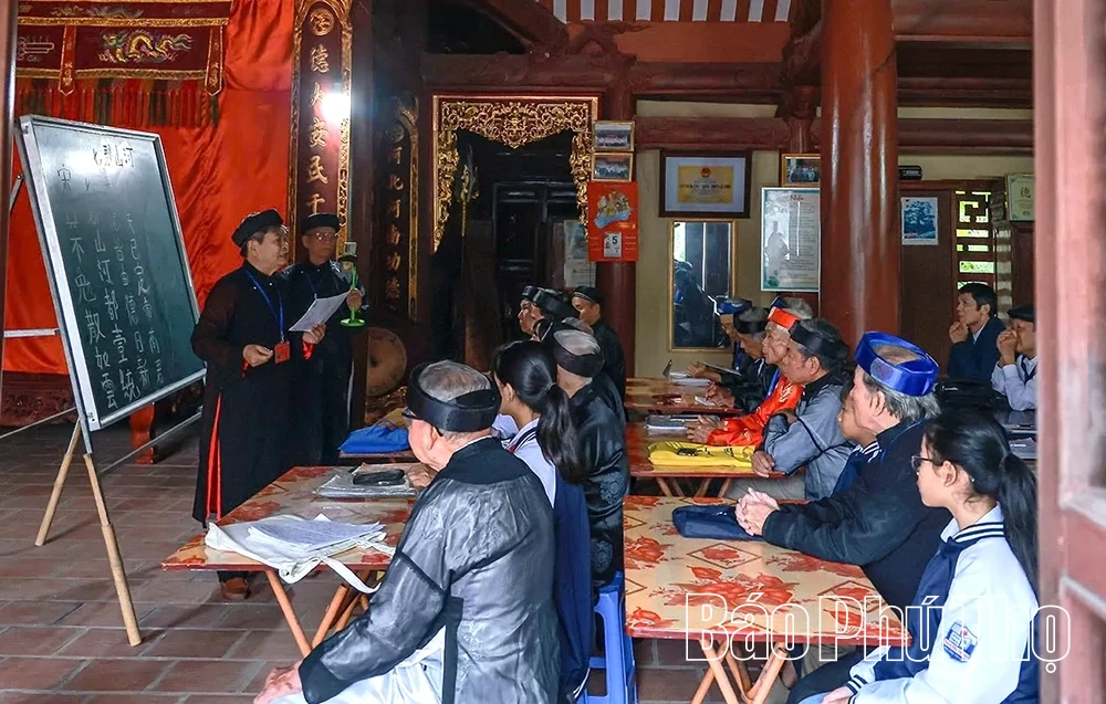 De verspreiding van Han Nom-waarden in het moderne leven