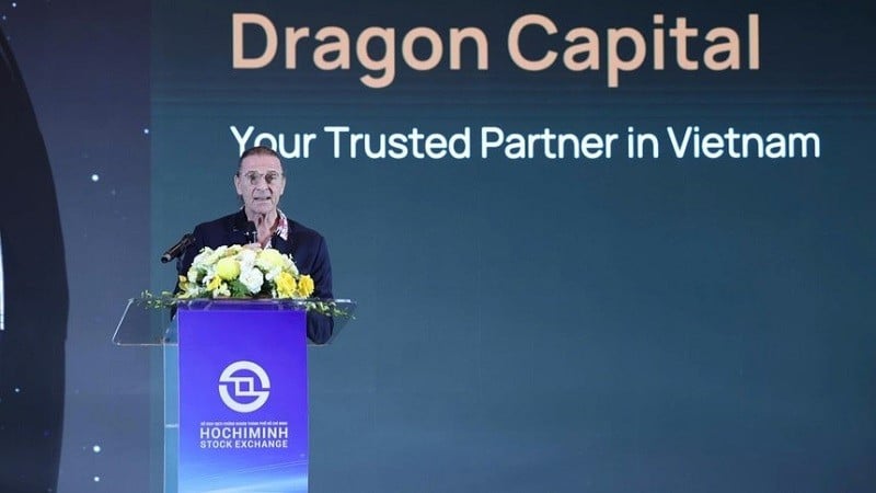 آقای دومینیک اسکریون در VLCA 2025 به اشتراک گذاشت. (عکس: Le Toan)