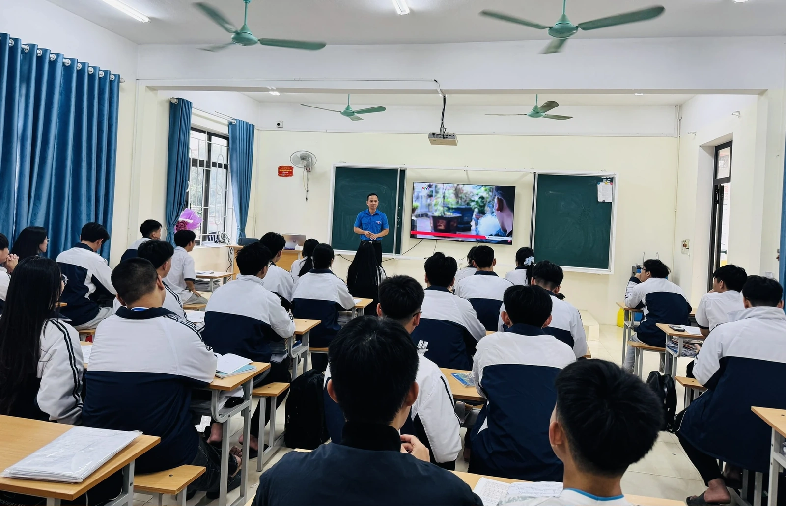 Construindo um ambiente escolar livre de fumo - Pela saúde das gerações futuras