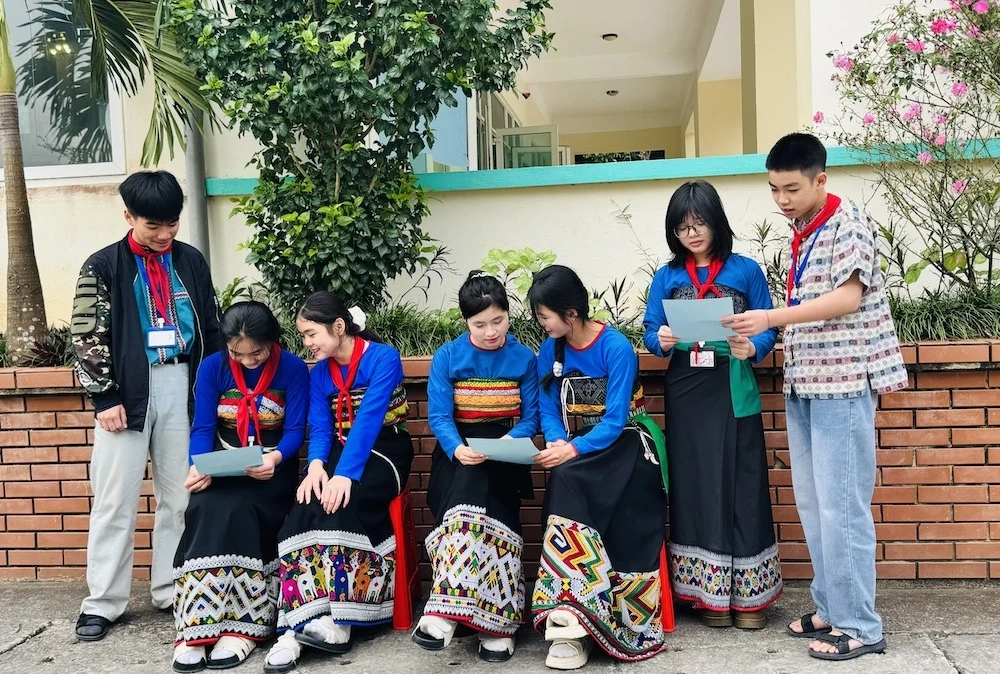Construindo um ambiente escolar livre de fumo - Pela saúde das gerações futuras