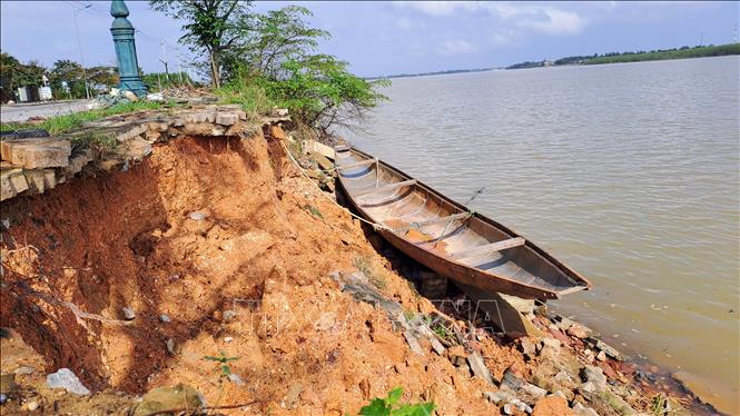 ছবির ক্যাপশন