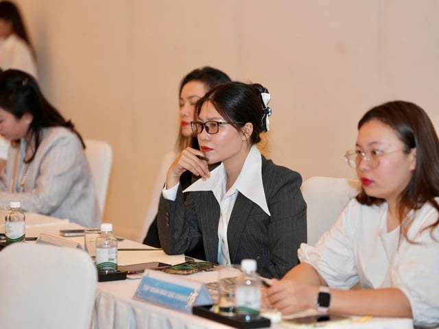 'Doanh nghiệp đừng chỉ tuyển mà hãy cùng đào tạo người' - Ảnh 2.