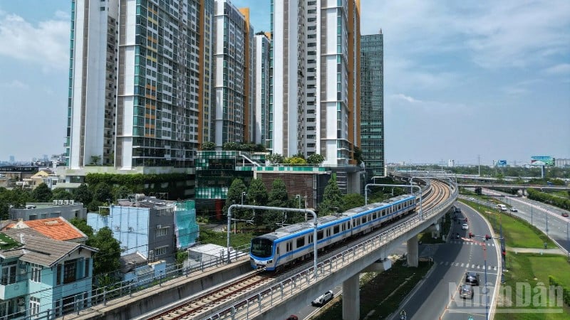 Laluan metro dari stesen Suoi Tien ke lapangan terbang Long Thanh dijangka sepanjang kira-kira 41.4km. (Foto: THE ANH)