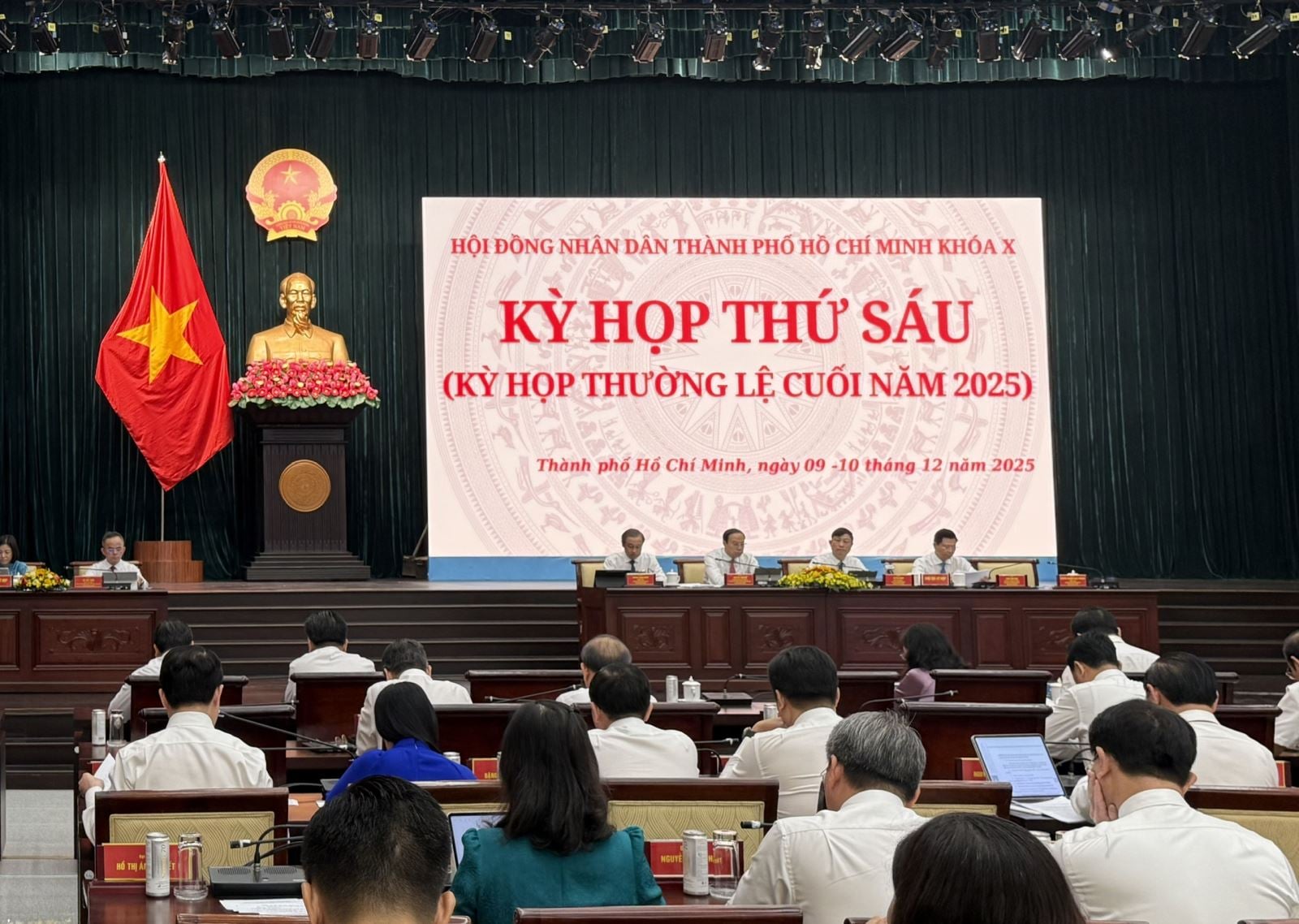 Підпис до фотографії