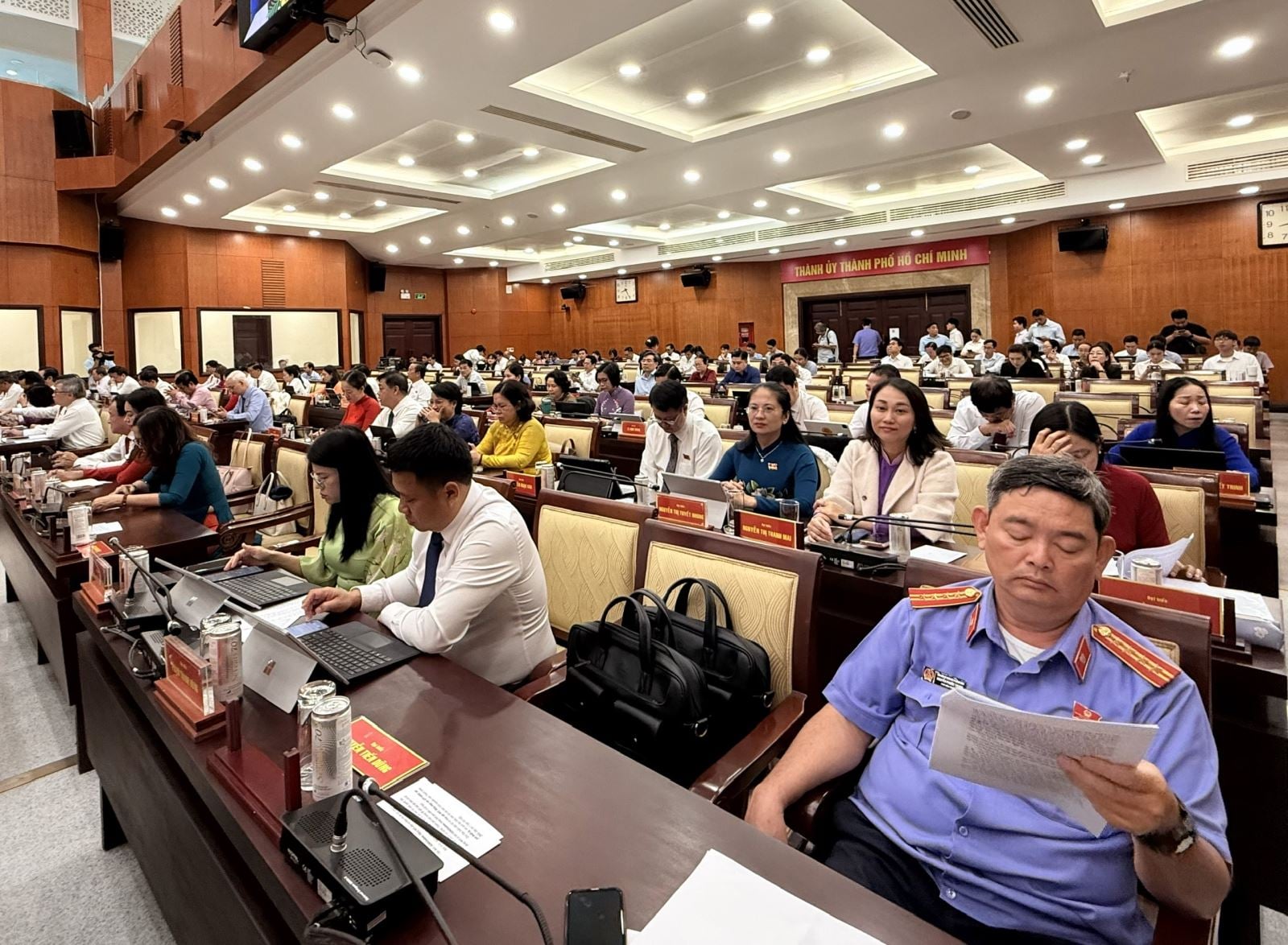 Підпис до фотографії