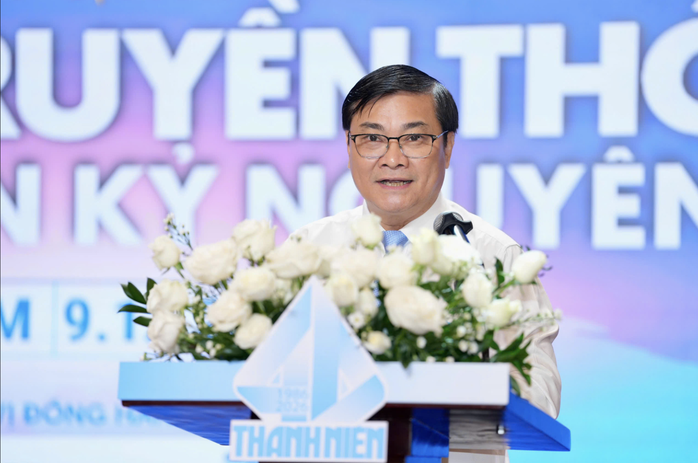 Nhà báo Tạ Bích Loan chỉ ra thách thức đào tạo báo chí – truyền thông trong kỷ nguyên AI - Ảnh 1.