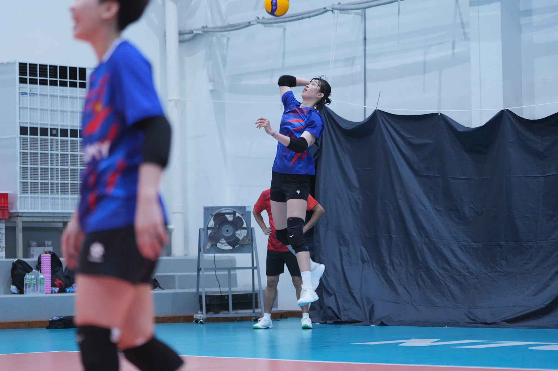 Vietnams damfotbollslag 9.jpg