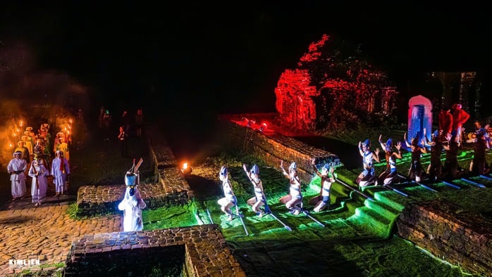 Hơn 430.000 lượt khách tham quan Mỹ Sơn năm 2025 - Ảnh 4.