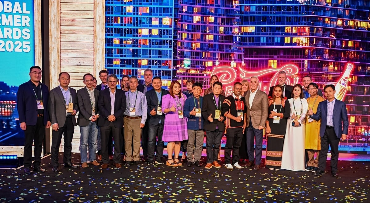 Các đại biểu từ nhiều quốc gia tại Lễ trao Giải thưởng Nông dân PepsiCo Toàn cầu 2025, sự kiện tôn vinh những đóng góp nổi bật cho nông nghiệp bền vững. Ảnh: PepsiCo.