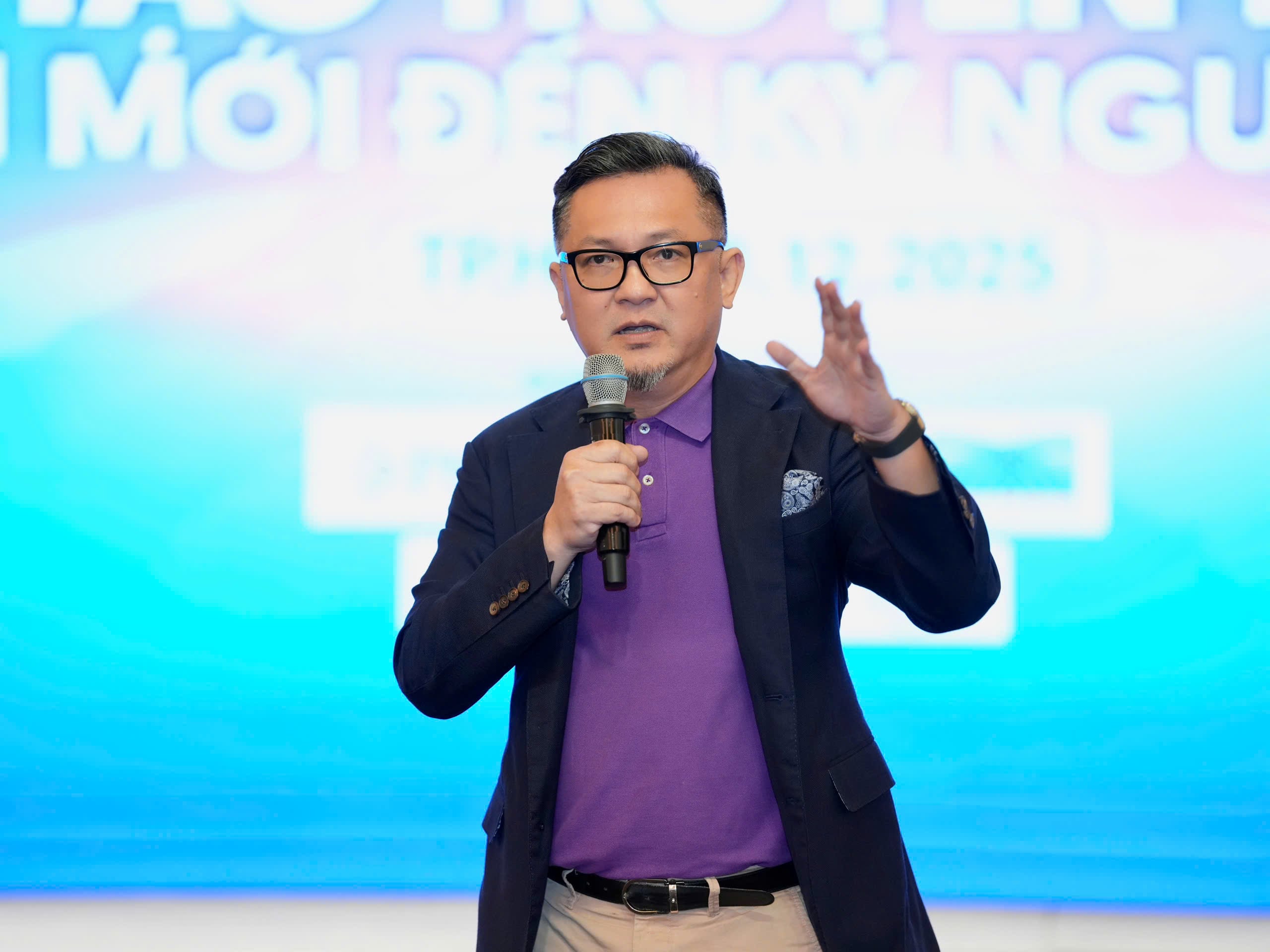 7 điều cần có ở người làm truyền thông thời AI - Ảnh 1.