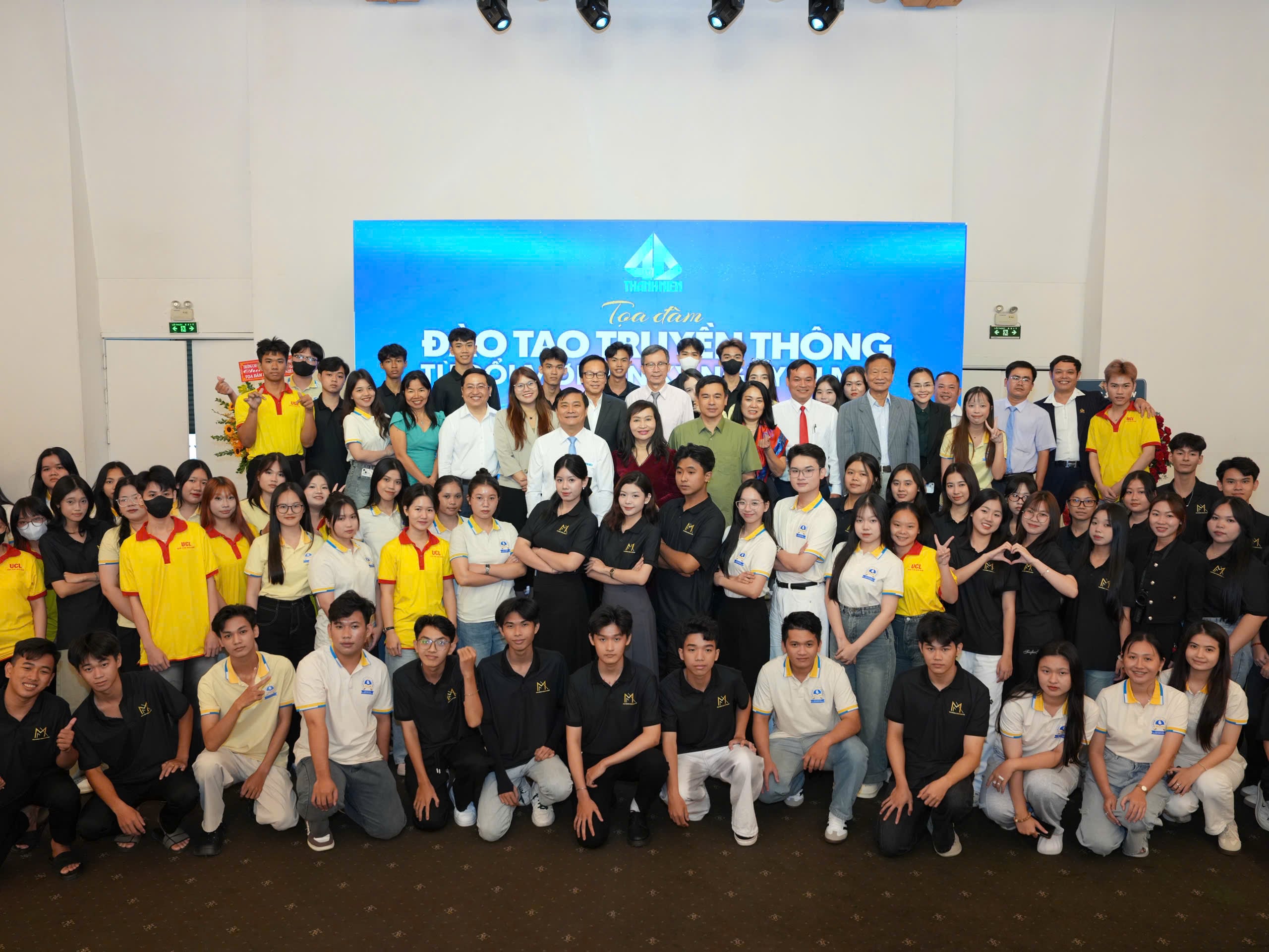 7 điều cần có ở người làm truyền thông thời AI - Ảnh 4.