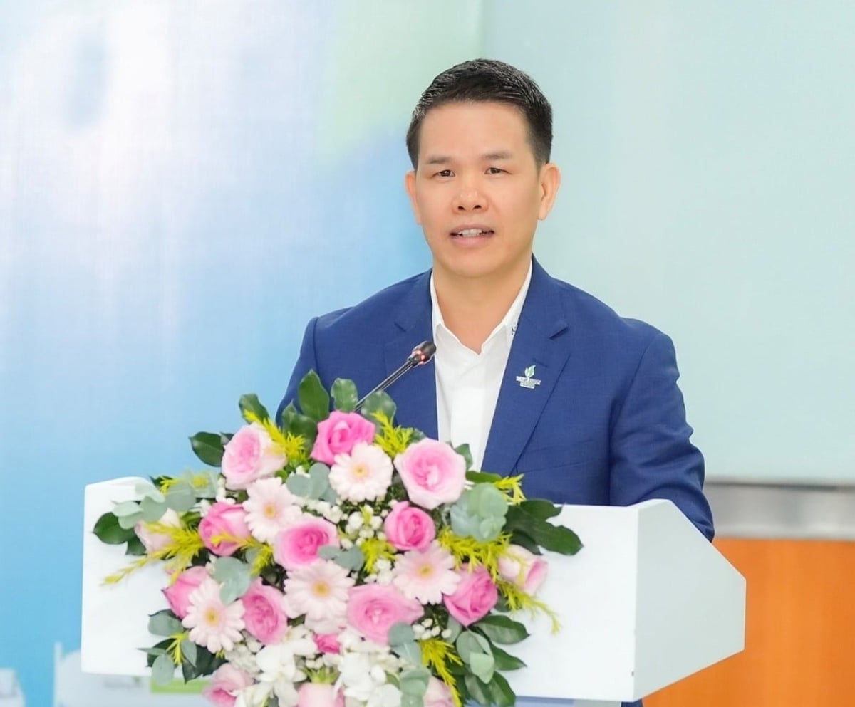 Ο Γενικός Διευθυντής της PV GAS, Pham Van Phong, εκφώνησε ομιλία στο Συνέδριο. Φωτογραφία: PV GAS. Tổng Giám đốc PV GAS Phạm Văn Phong phát biểu chỉ đạo Hội nghị. Ảnh: PV GAS.