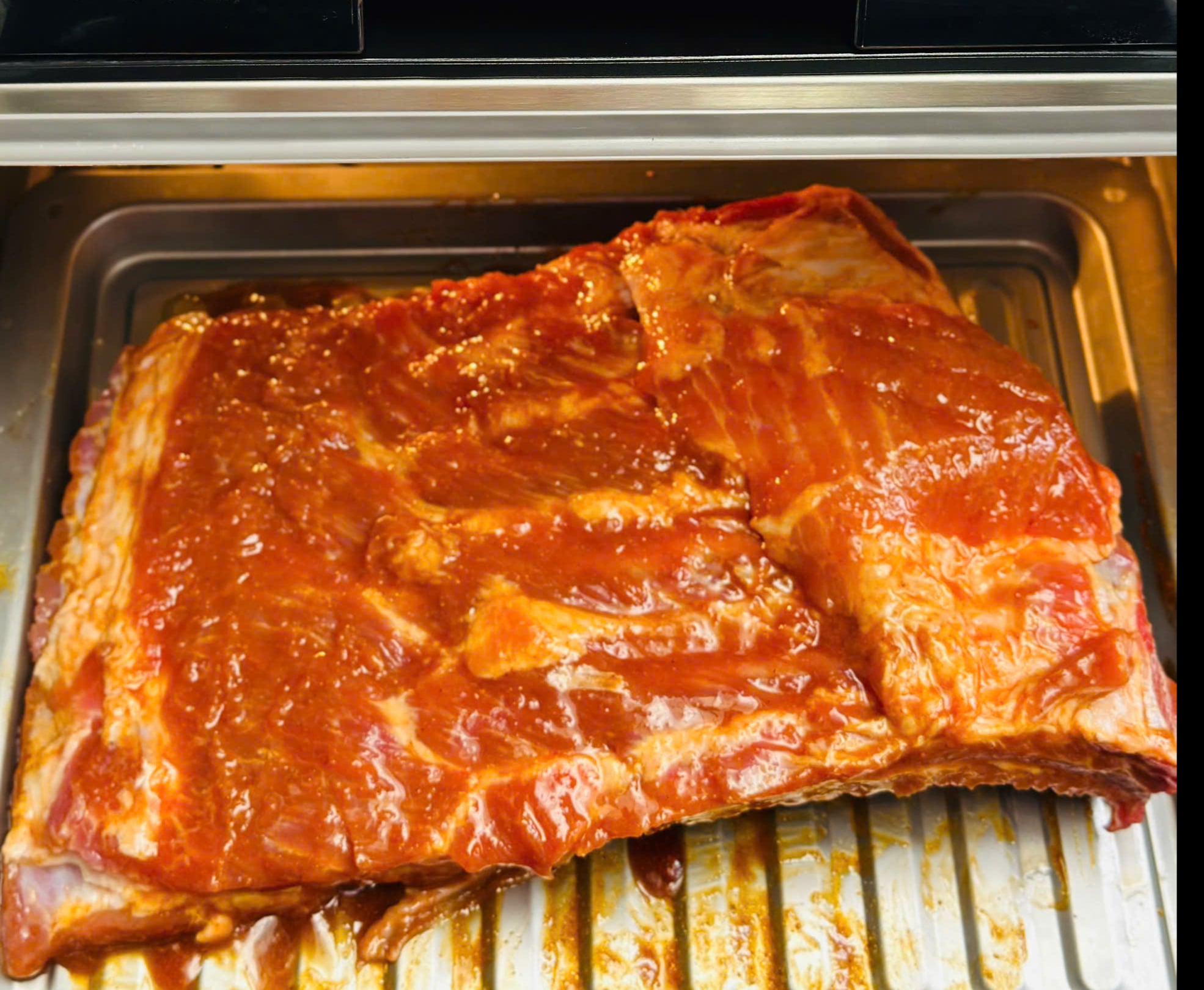 Sườn nướng chuẩn nhà hàng tại gia: Bí quyết mềm mọng, thơm lừng chỉ với nồi chiên hơi nước - Ảnh 5.