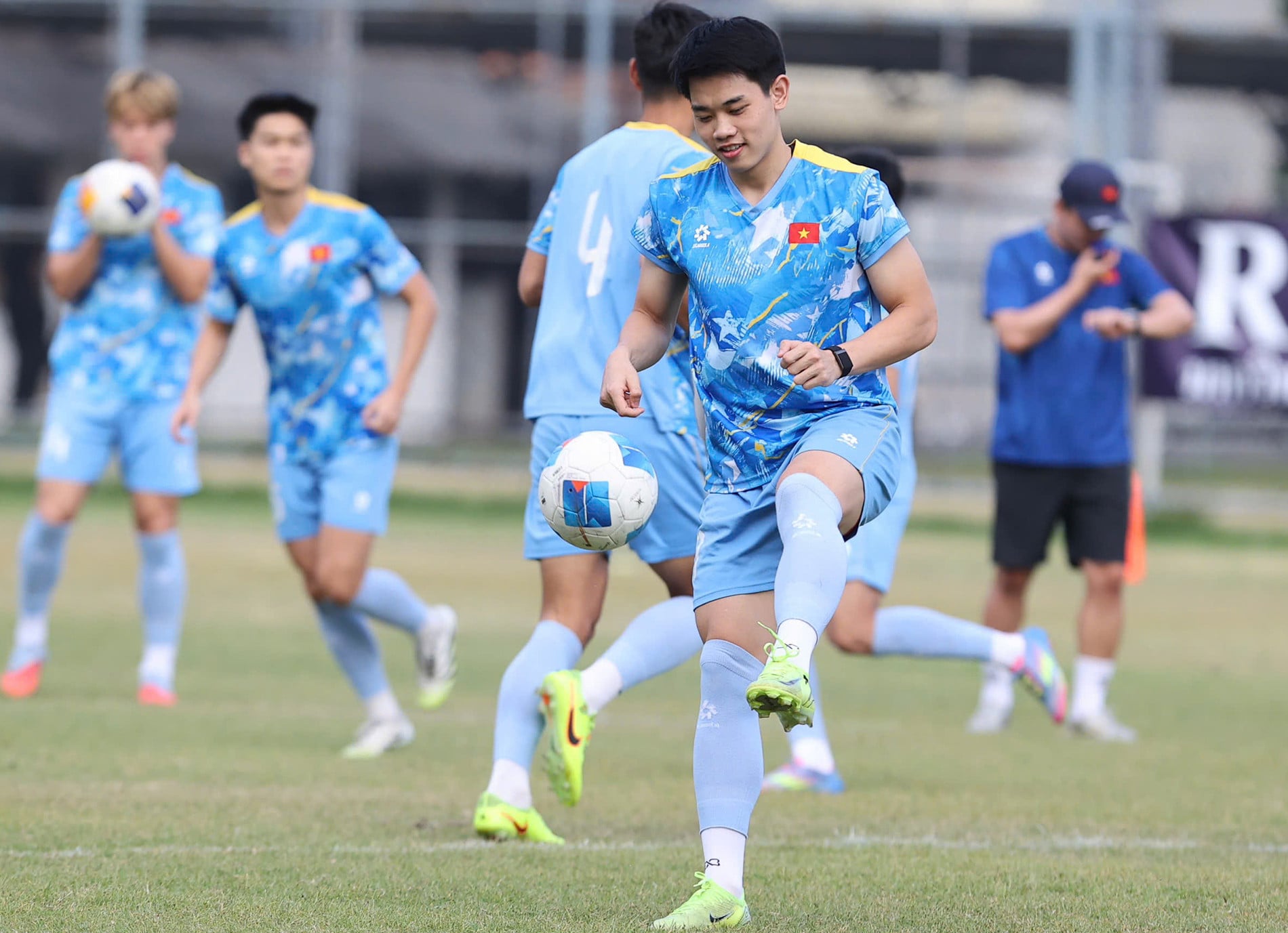 فيتنام تحت 22 سنة 10.jpg