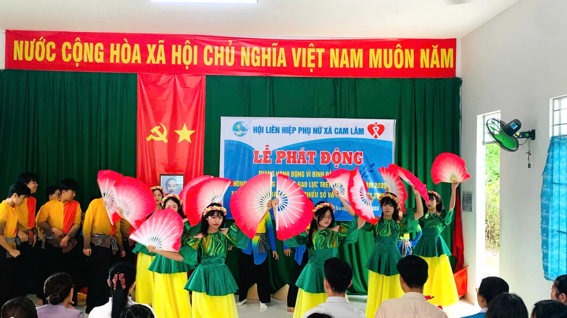 Törende bir gösteri.