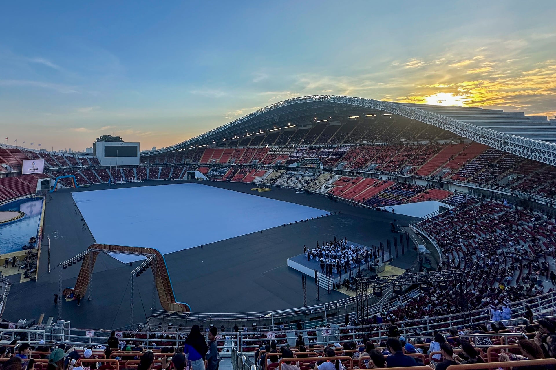 ពិធីបើកការប្រកួតកីឡាស៊ីហ្គេមលើកទី៣៣ រូបថត ៣ khai mac sea games 33 anh 3