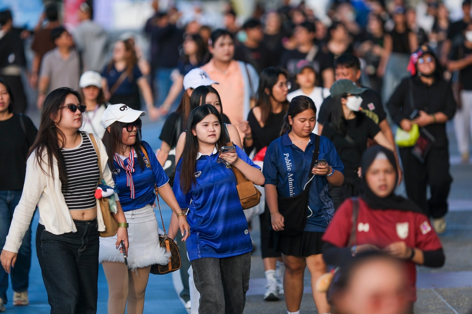 ពិធីបើកការប្រកួតកីឡាស៊ីហ្គេមលើកទី៣៣ រូបថត ១០ khai mac sea games 33 anh 10