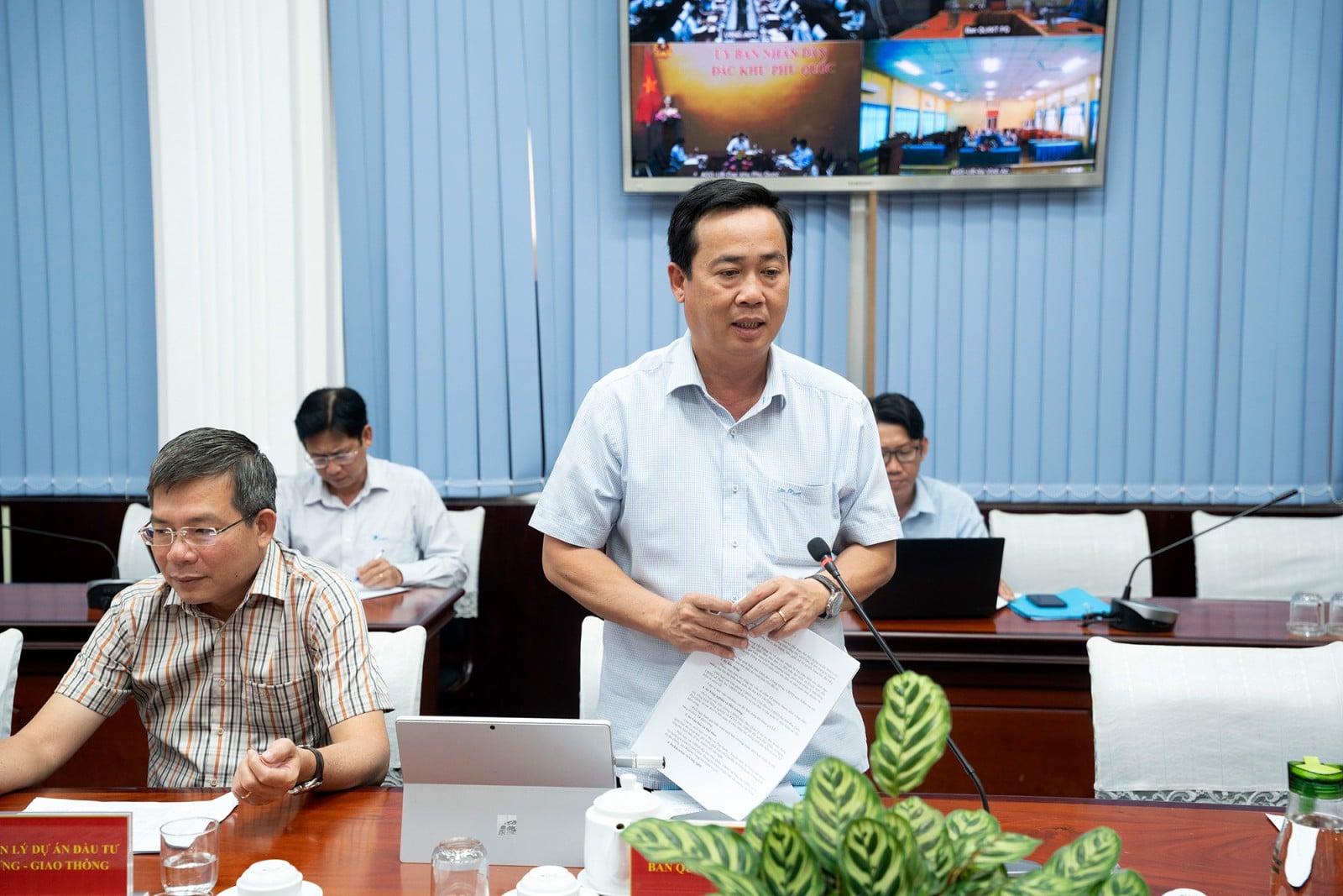 An Giang forbereder seg raskt på innsettelses- og banebrytende seremonier for prosjekter og arbeider for å ønske partiets 14. nasjonale kongress velkommen.