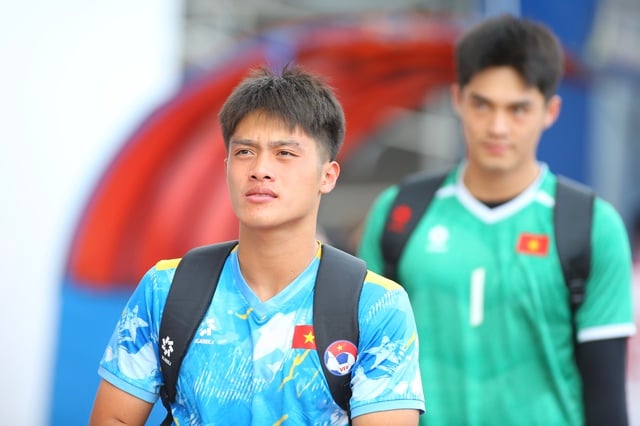 ភាពខុសគ្នារវាងអ្នករៀបការ និងអ្នកនៅលីវ U.23 វៀតណាម - រូបថត ៣. Khác biệt giữa người có vợ và người còn độc thân ở U.23 Việt Nam - Ảnh 3.