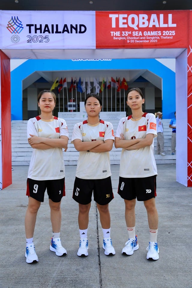 Sân thi đấu chưa hoàn thiện, đội teqball Việt Nam phải 'tập chay' ở ngoài- Ảnh 7.