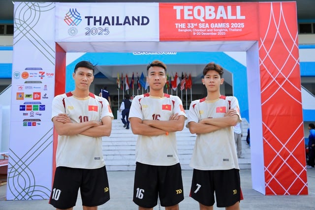 Sân thi đấu chưa hoàn thiện, đội teqball Việt Nam phải 'tập chay' ở ngoài- Ảnh 8.