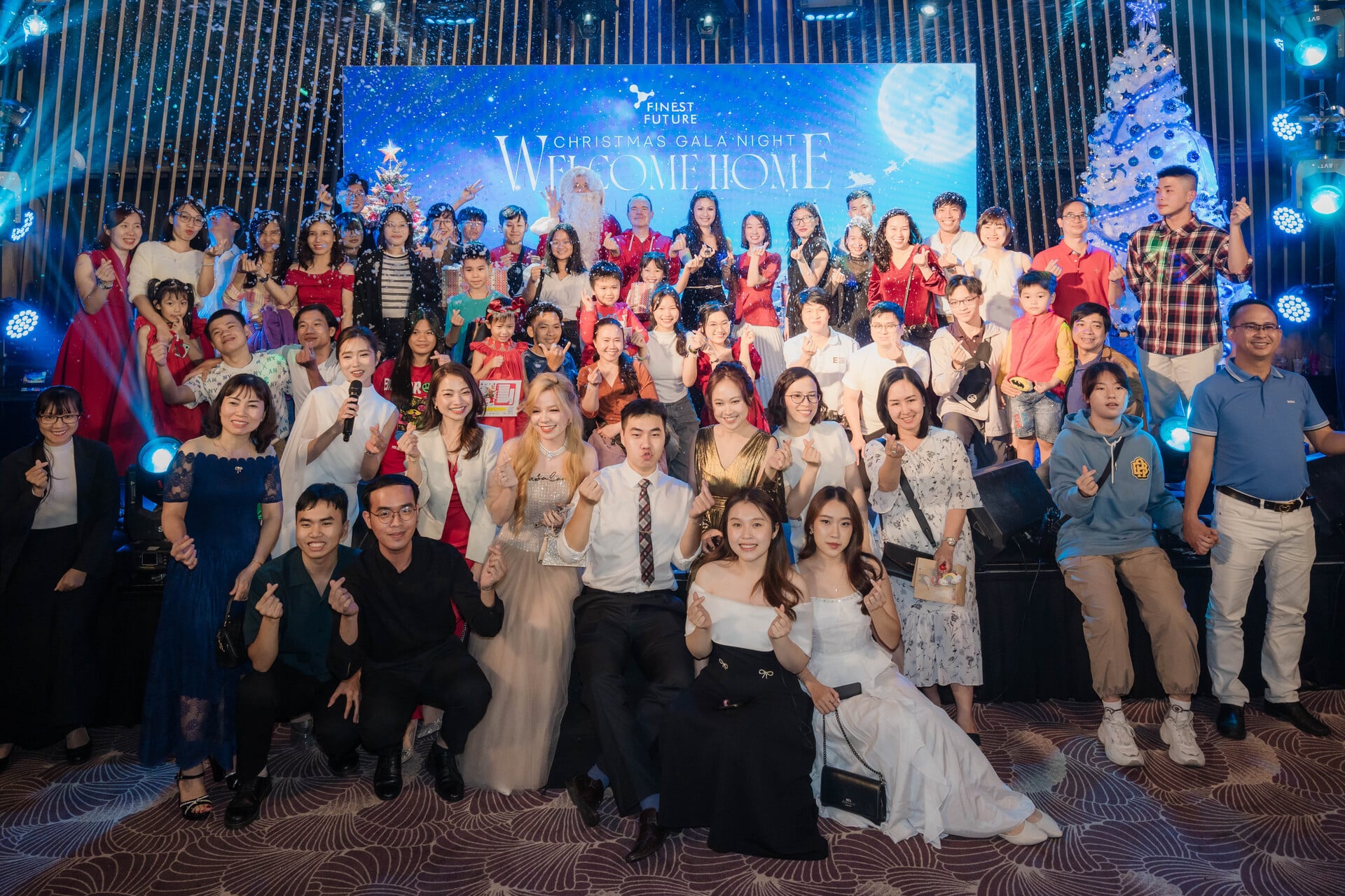 04 Finaste Framtiden.jpg