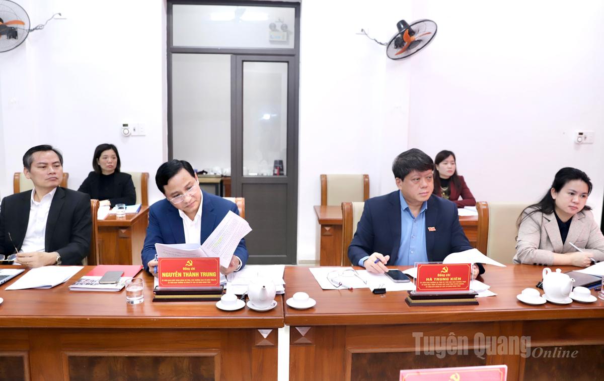 ผู้แทนได้แสดงความคิดเห็นต่อเนื้อหาที่นำเสนอในงานประชุม