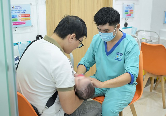 Từ phục vụ đến phụng sự: Hành trình lặng lẽ góp phần chăm sóc sức khỏe hơn 33 triệu người Việt Nam- Ảnh 2.