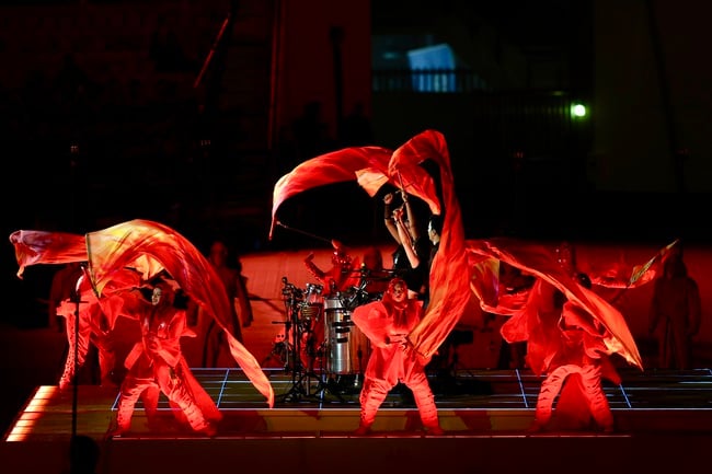 ពិធីបើកការប្រកួតកីឡាស៊ីហ្គេម ៣៣៖ ចម្រុះពណ៌ និងគួរឲ្យចាប់អារម្មណ៍ - រូបថត ៥. Lễ khai mạc SEA Games 33: Đầy màu sắc và ấn tượng - Ảnh 5.