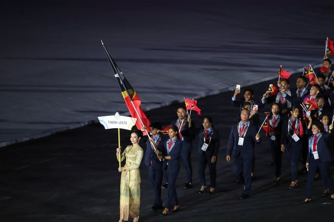 ពិធីបើកការប្រកួតកីឡាស៊ីហ្គេម ៣៣៖ ចម្រុះពណ៌ និងគួរឲ្យចាប់អារម្មណ៍ - រូបថត ៨. Lễ khai mạc SEA Games 33: Đầy màu sắc và ấn tượng - Ảnh 8.