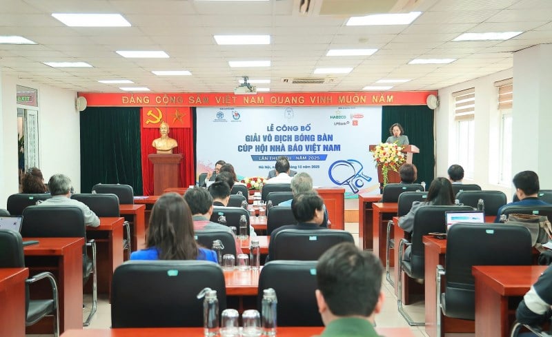 اختتام سلسلة الفعاليات احتفالاً بالذكرى المئوية ليوم الصحافة الثورية في فيتنام - الصورة 2