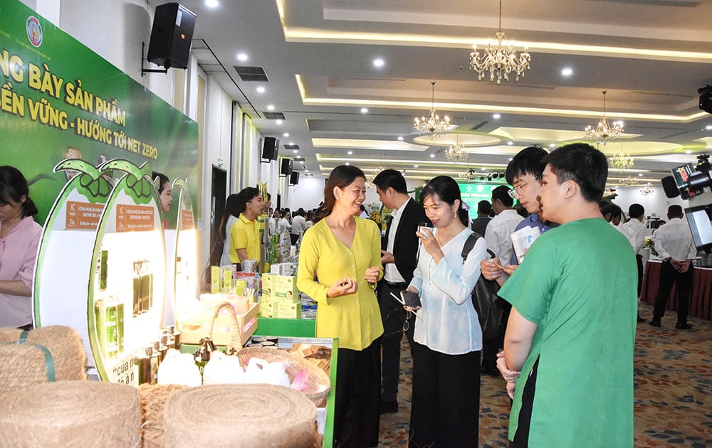 CocoNext کے ذریعے صوبے کی ناریل کی صنعت کے لیے ایک نئی پوزیشن قائم کرنے کی توقع ہے۔