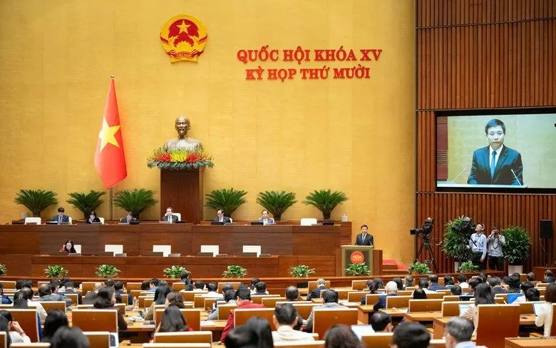 Az Országgyűlés elfogadta a személyi jövedelemadóról szóló (módosított) törvényt Quốc hội thông qua Luật Thuế thu nhập cá nhân (sửa đổi)