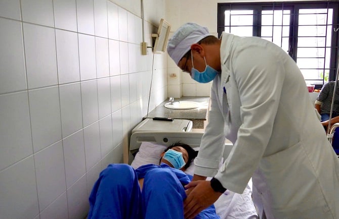 +Bilde 2: Sykdommen er stabil etter intervensjon. +ảnh 2: Bệnh ổn định sau can thiệp.