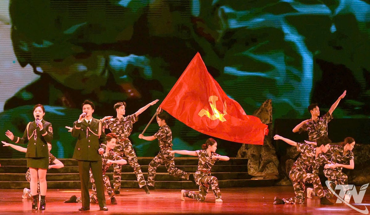 Het kunstprogramma Hoa Nui 2025 zal de vele emoties van de vier seizoenen weergeven door middel van kunstwerken. Foto: Khac Thien