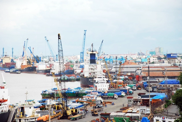 Saigon hamn - Foto 1.