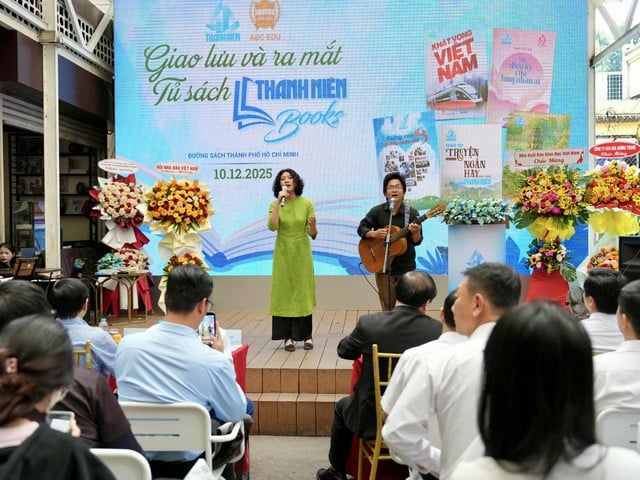 젊은이들은 탄니엔 책장 런칭 행사에서 무엇을 기대할까요? - 사진 2. Người trẻ mong chờ gì từ sự kiện ra mắt Tủ sách Thanh Niên?- Ảnh 2.