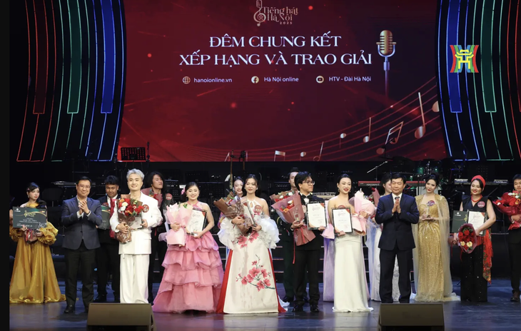 Con trai ca sĩ Trọng Tấn giành giải nhì, Đào Lê Phương Chi là quán quân Tiếng hát Hà Nội 2025 - Ảnh 6.