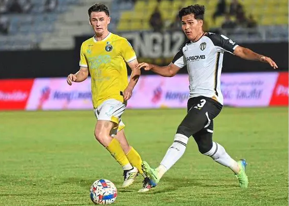 U22 Malaysia tăng cường lực lượng để chạm trán U22 Việt Nam - Ảnh 1.