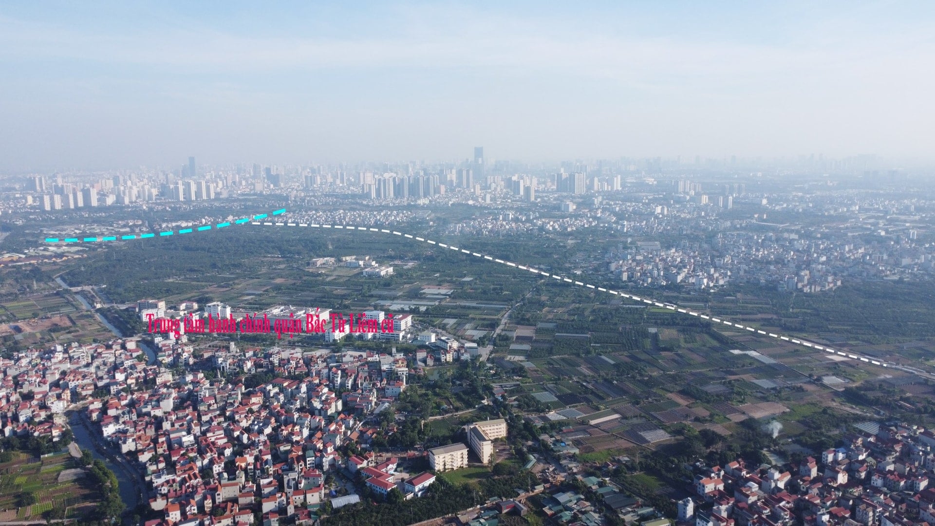 Hướng tuyến đường theo quy hoạch nhìn từ phường Tây Tựu vào trung tâm Hà Nội.