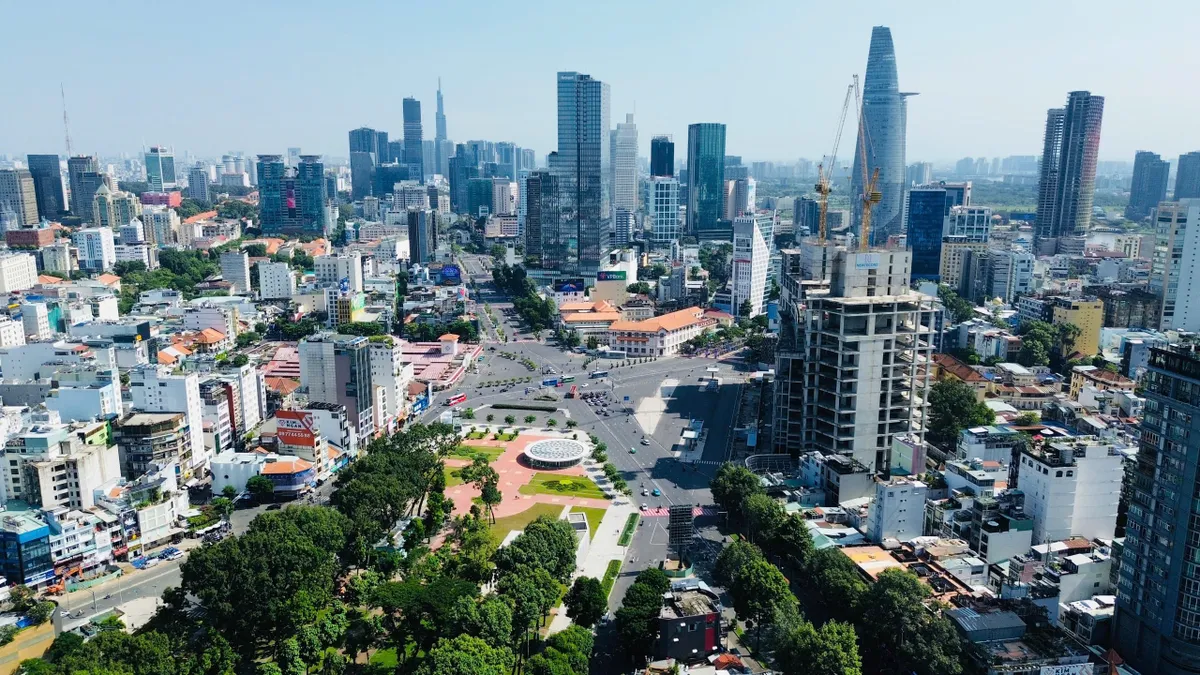 TP.Hồ Chí Minh chấp thuận chủ trương đầu tư tuyến metro Bến Thành - Cần Giờ - Ảnh 1.