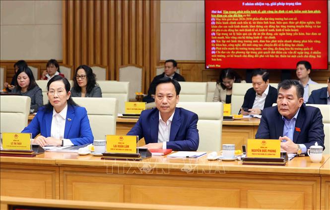 Подпись к фотографии