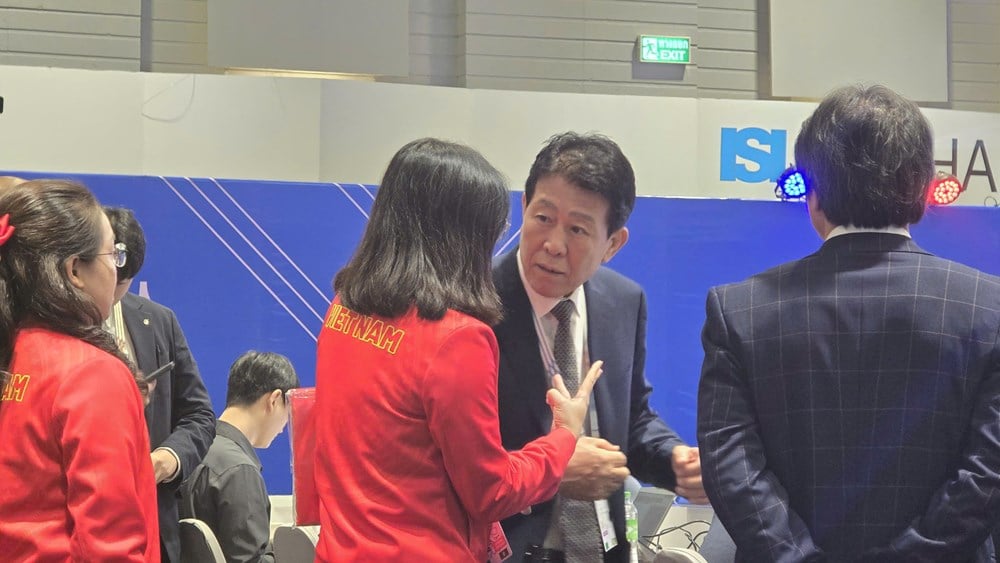 ベトナムのテコンドーチームが金メダルを逃す、不公平な採点をしたとして審判を訴える - 写真5