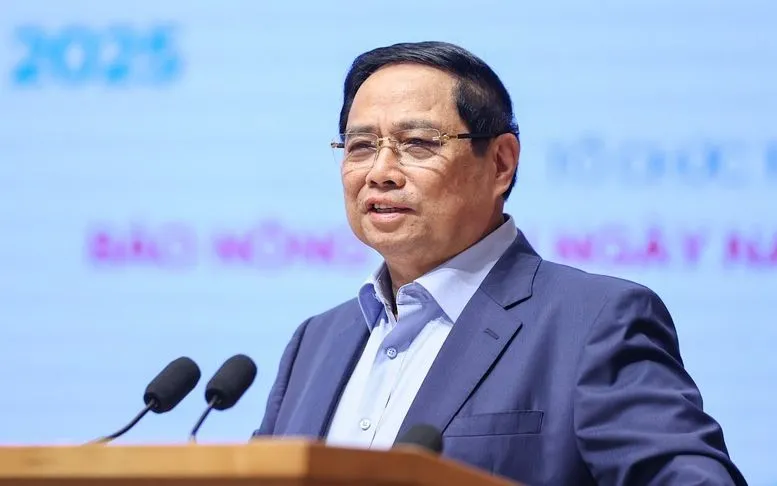 Dalam pidato pembukaan Konferensi, Perdana Menteri sangat mengapresiasi tema dialog tentang ilmu pengetahuan dan teknologi, inovasi, dan transformasi digital - Foto: VGP Phát biểu khai mạc Hội nghị, Thủ tướng đánh giá cao chủ đề cuộc đối thoại về khoa học công nghệ, đổi mới sáng tạo, chuyển đổi số - Ảnh: VGP