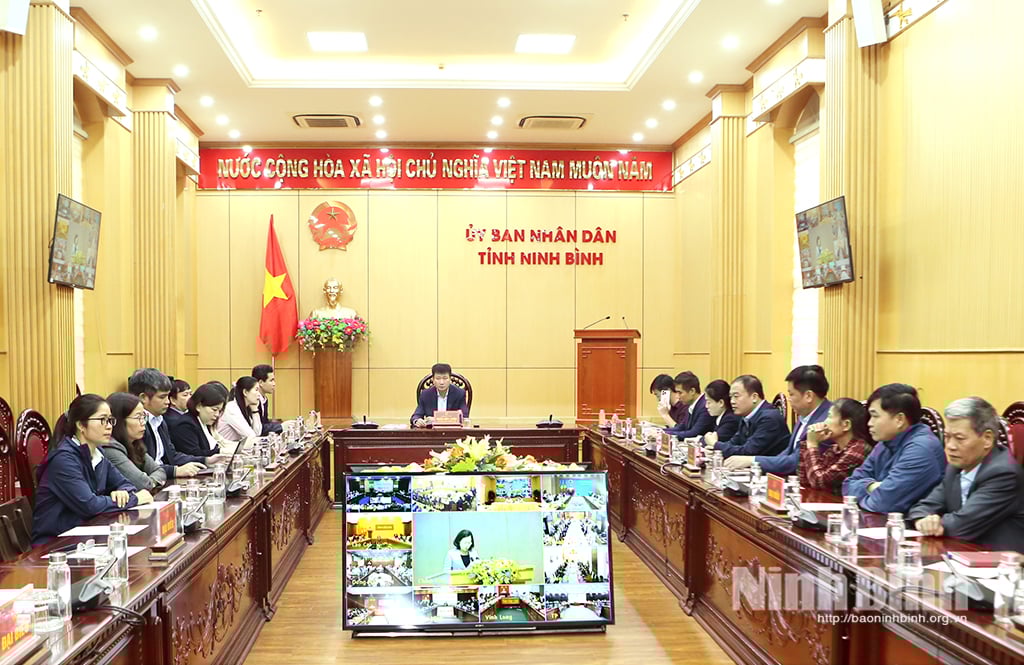 Delegater som deltar i konferensen i Ninh Binh-provinsen.