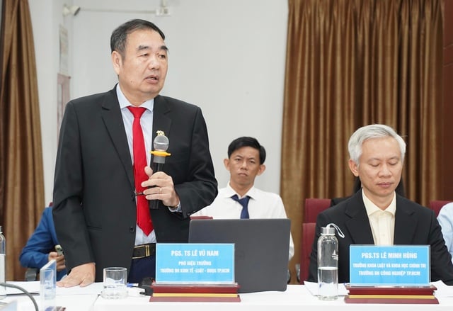 Đào tạo luật ở trường đa ngành hay chuyên ngành chưa hết ‘nóng’ - Ảnh 2.