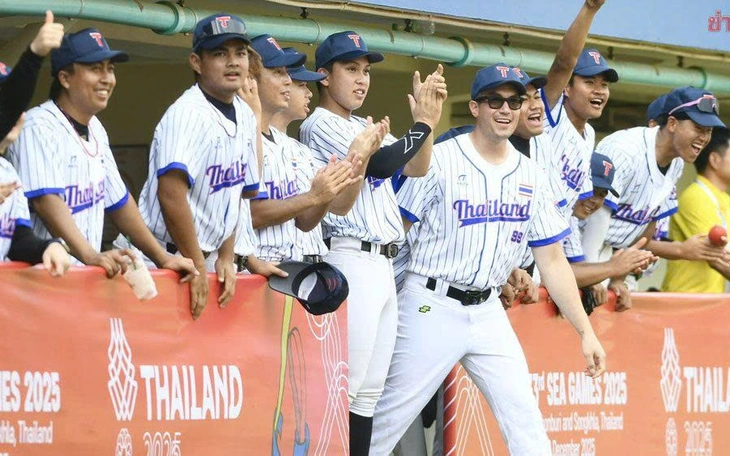 Chờ chiến thắng của bóng chuyền nữ Việt Nam ở trận ra quân SEA Games 33 (15h) - Ảnh 4.