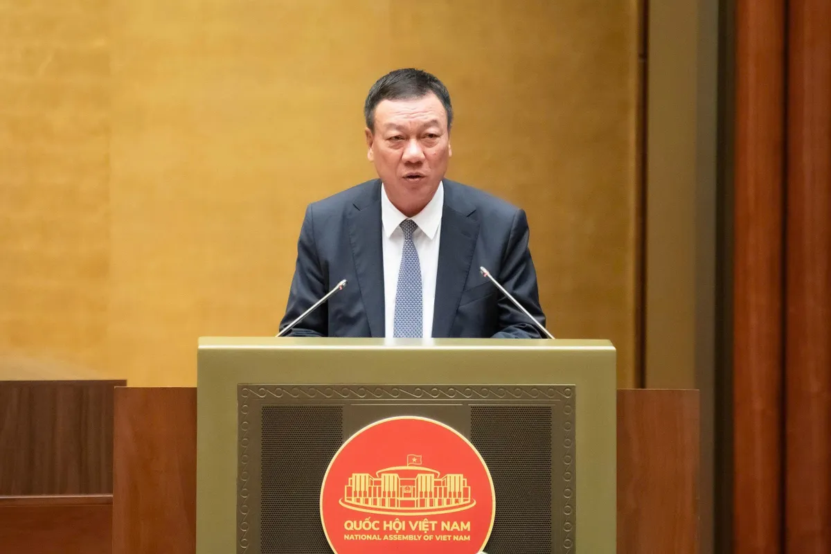 Nâng mức thu nhập biến động phải kê khai từ 300 triệu đồng lên 1 tỷ đồng - Ảnh 2.